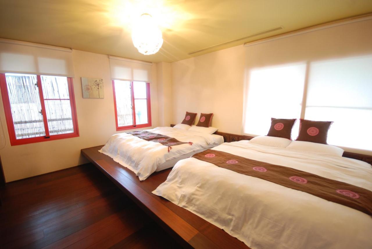 March 3 B&B Yilan Luodong Esterno foto