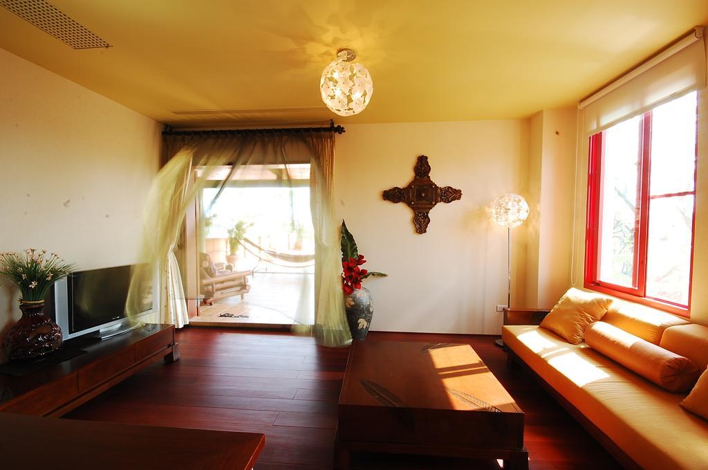 March 3 B&B Yilan Luodong Esterno foto