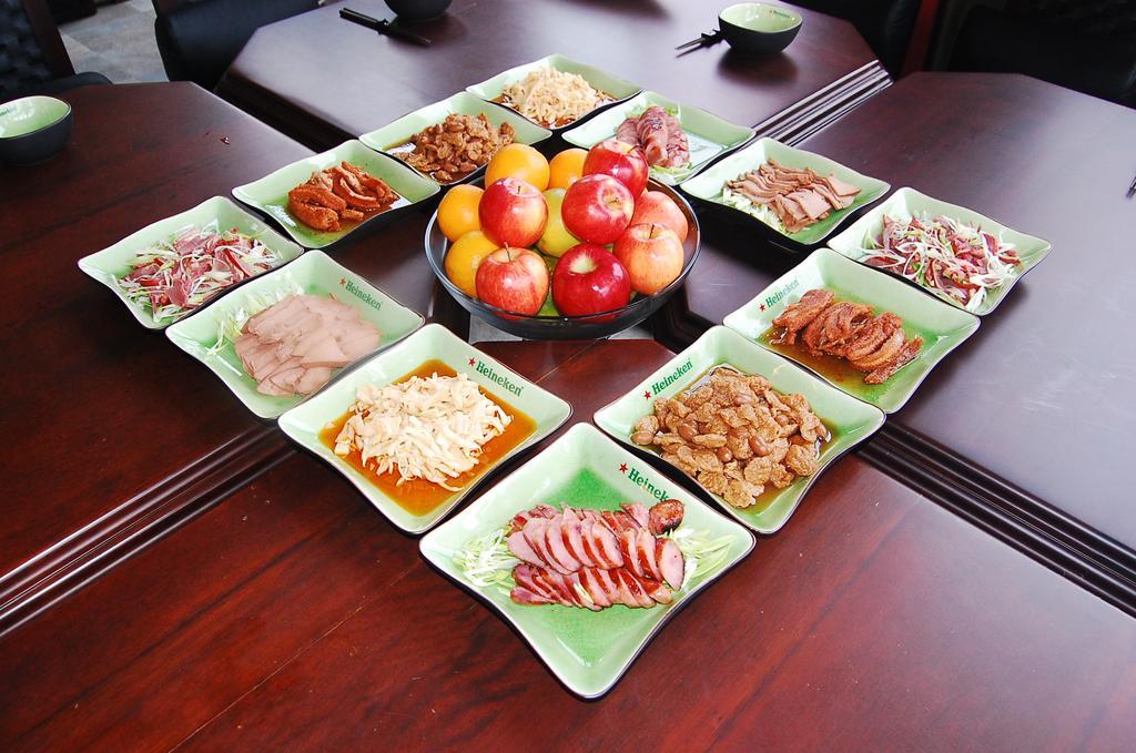March 3 B&B Yilan Luodong Esterno foto